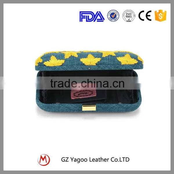 Factory Price Fashion Design Canvas Evening Clutch Bags for Ladies photo-4
