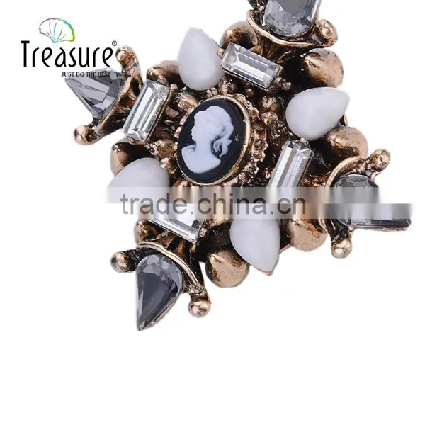 Vintage Jewelry Mix Color Geometric Resin and Rhinestone Brooch Jewelry photo-6