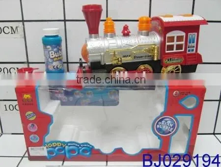 B/O Classic Train Toy Set With Smoke and Sounds photo-2