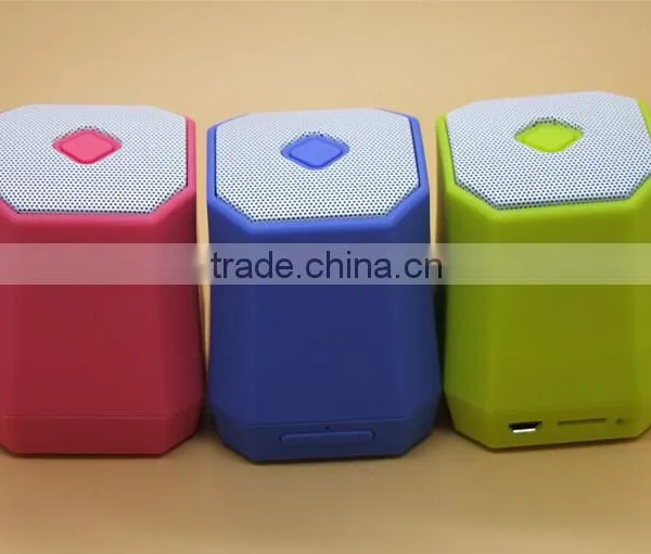 Portable Wireless Bluetooth Speaker,outdoor Sports Bluetooth Speaker,mobile Phone Bluetooth Speaker photo-5
