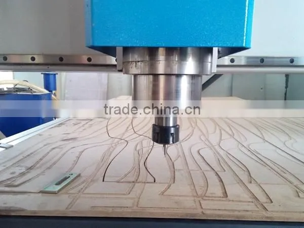 China Qingdao XJ1325 Automatic 3d Furniture Sculpture Wood Carving Cnc Router Machine photo-5