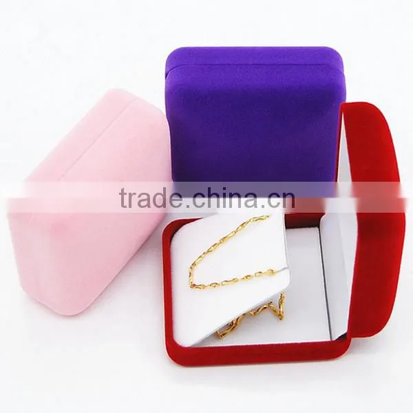 High Quality Velvet Jewelry Packaging Boxes Pendant Packaging Box Pendant Box Gift photo-2
