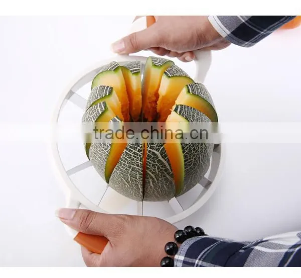 S/S+ABS+TPR 29*21*6.5Kitchen Gadgets Watermelon Slicer Corer photo-4