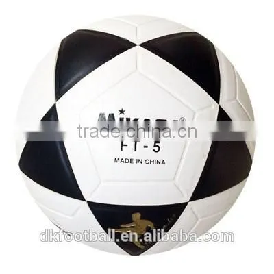 Lamination Good Quality Sports Equipment Children's Games Mini Soccer Ball photo-3