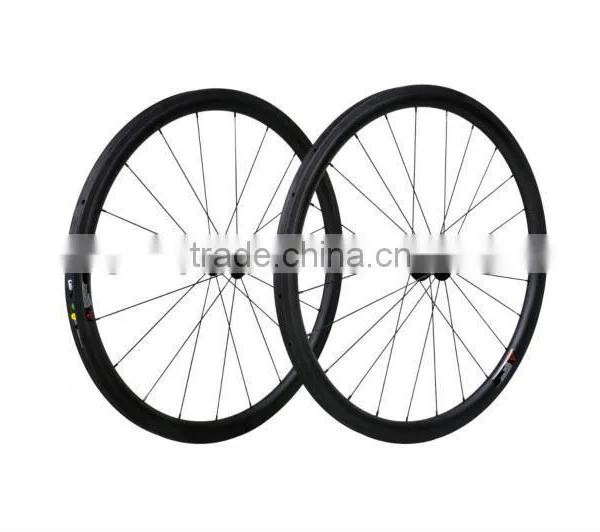 China Cheap 38mm Carbon Wheels Carbon Bike Wheelset for Cycling Racing, 700c Tubular Road Carbon Wheel 38mm Wheelset