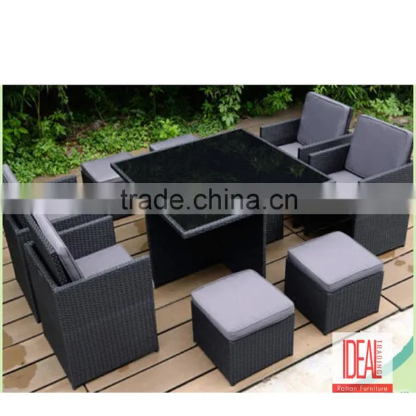 Popular Cheap Outdoor Furniture Rattan Dinner Table and Chairs