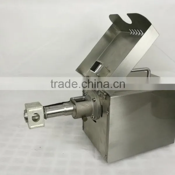 Professional Screw Black Seed Oil Press Machine photo-4