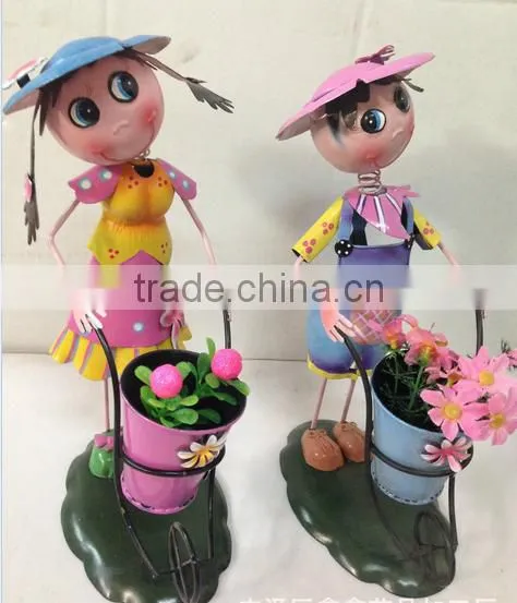 2015 Newest Design Girl Boy Garden Decoration Metal Girl Flower Pot Metal Bog Flower Pot Metal Flower Pot photo-2