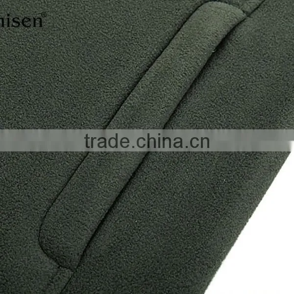 China Waterproof and Windproof Warm Men 100%nylon Softshell Vest photo-5