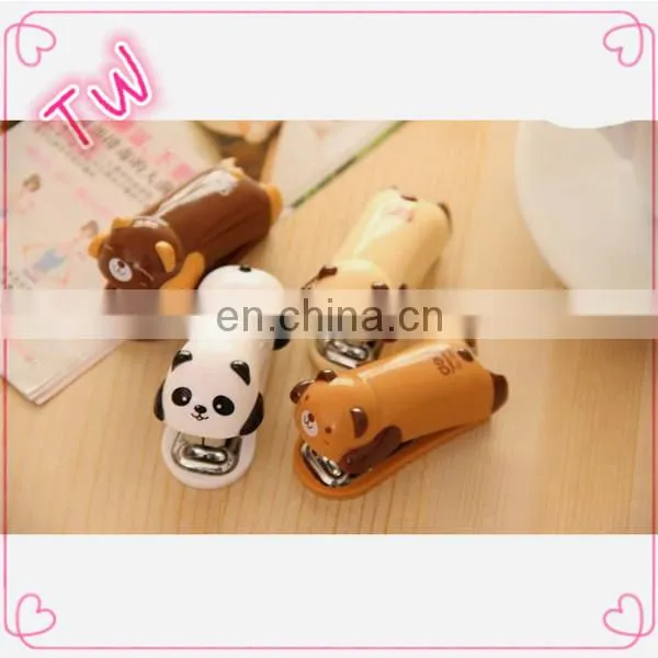 Malaysia Hotsale All Kinds of Staplers Promotional Best Quality Office Standard Manual Colorful Acrylic Mini Animal Stapler photo-5
