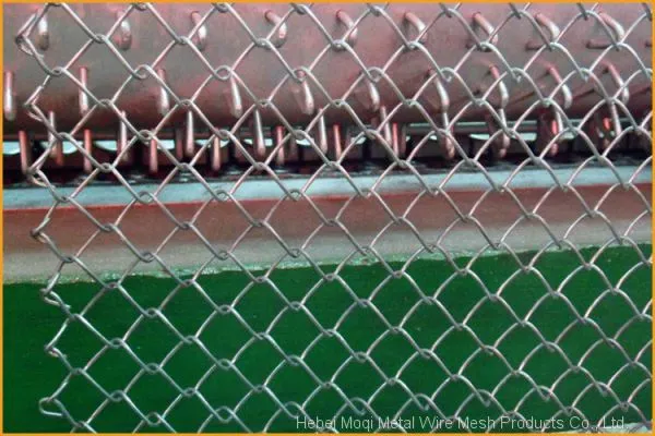 PVC Coated Galvanized Chain Link Wire Mesh Used Chain Link Fence photo-2