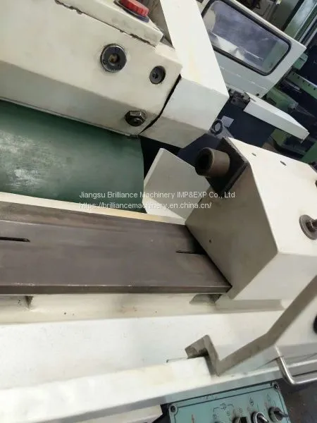 Shanghai M1332B Cylindrical Grinder photo-2