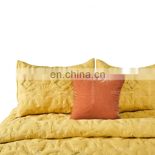 90gsm Washed Microfiber Bedding Set Bedspread With Embroidery Quilt Cover Bedding Set photo-5