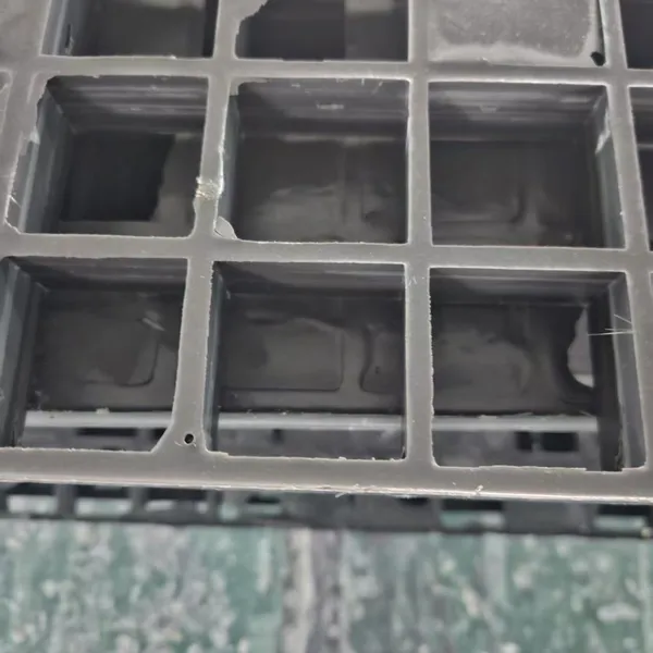 Ceramic Tile Plant FRP Grating Wear Resistant Anti Slip Wet Process Workshop Floor Panel