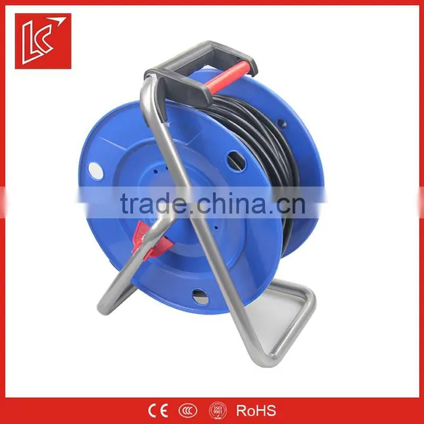 Hot Sale Waterproof Door 4 Cable Reel Socket With Thermal Protector photo-6