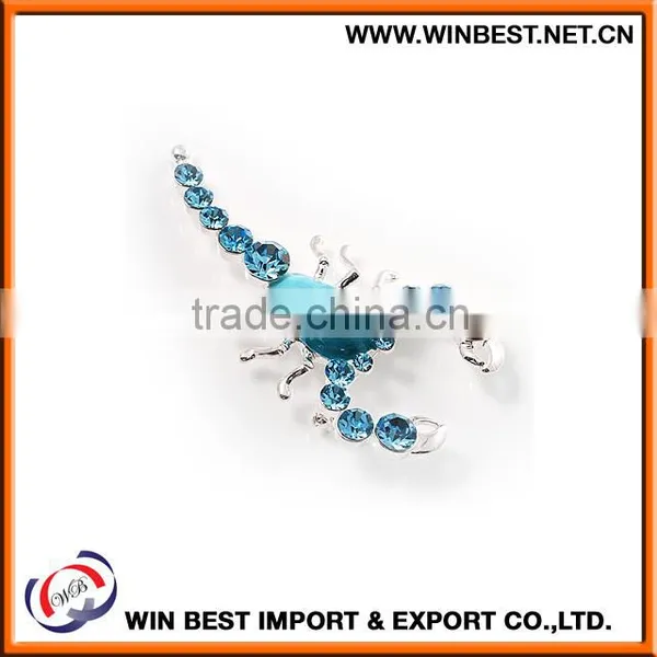 China Supplier Cheap Rhinestone Wedding Brooches photo-2