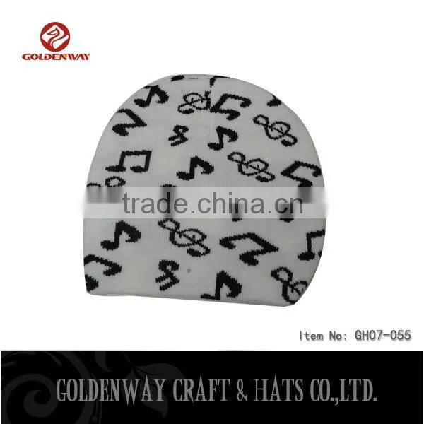 Wholesale man beanie hats with woven music logo