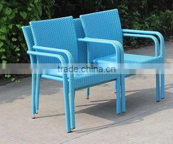 Loveseat With Aluminum Feet Coffee Table And Chair Set photo-3