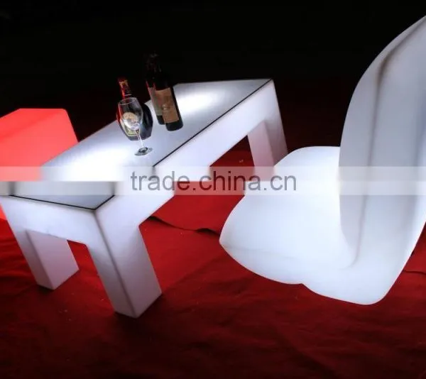 Hot Selling Modern Outdoor Furniture Plastic Led Sofas photo-3