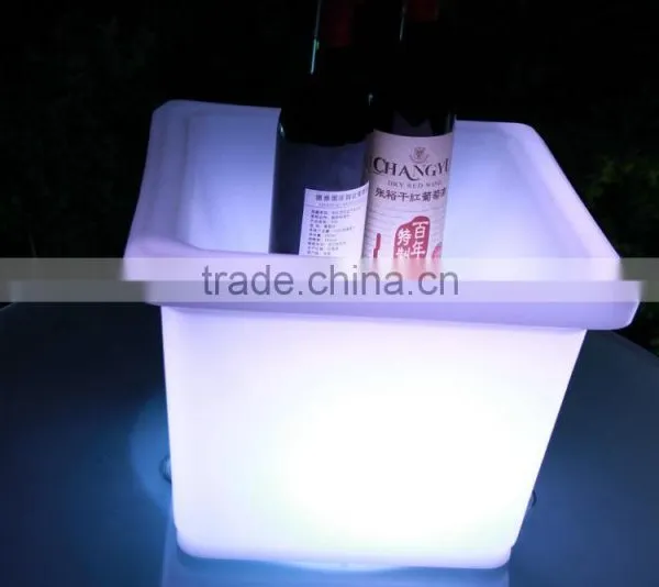 Led Illuminating Plastic Ice Bucket, Led Furniture Light Flower Pot photo-3