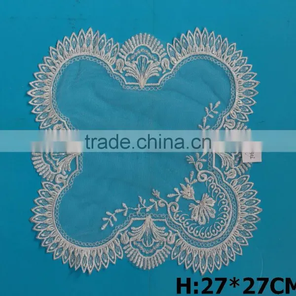 New Designs Embroidery Pattern Table Cloth photo-4