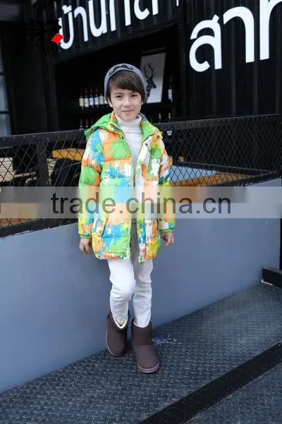 New Design Warm Light Down Jacket for Boys photo-2