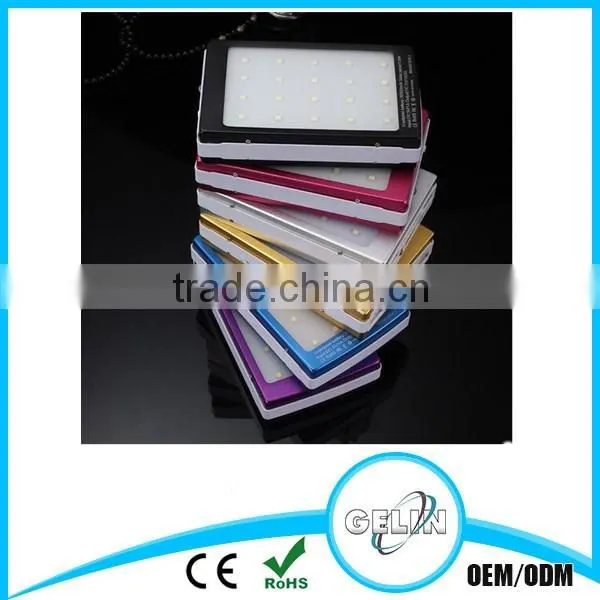 Waterproof Solar Power Bank 6000mah 10000mah 11000mah Are Available LED Flashlight Power Bank Case photo-4