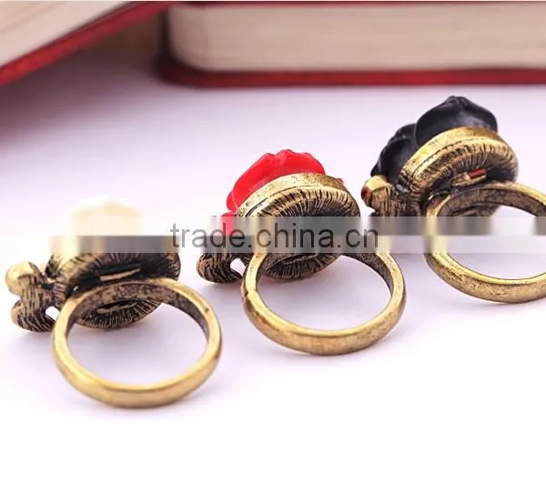 Hot-selling Fashion Lady Vintage Bronze Crystal Black Rose Flower Branch Finger Ring photo-4