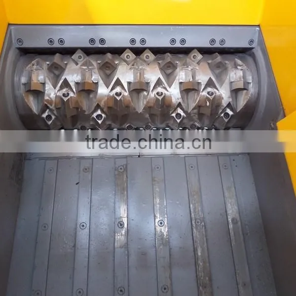 WASTE TIRE SINGLE- SHAFT SHREDDER MACHINE photo-2