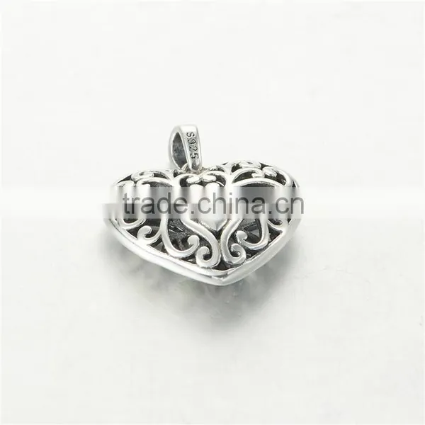 Colorful Rhinestone Jewelry Silver Heart Pendant photo-2