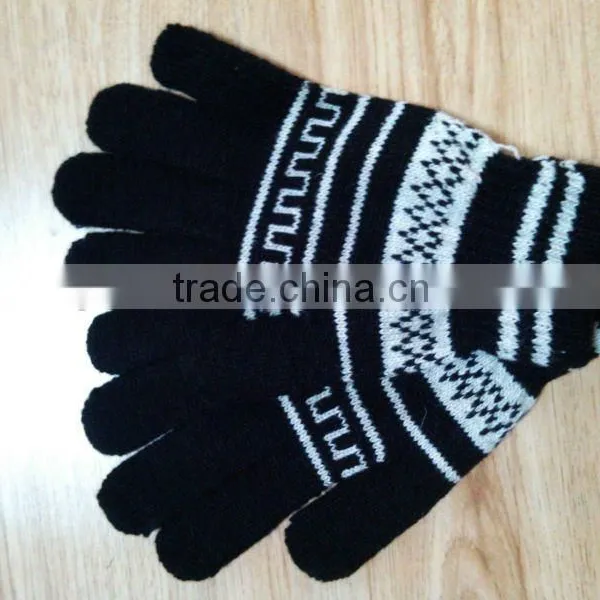 Knitting Gloves With Finger