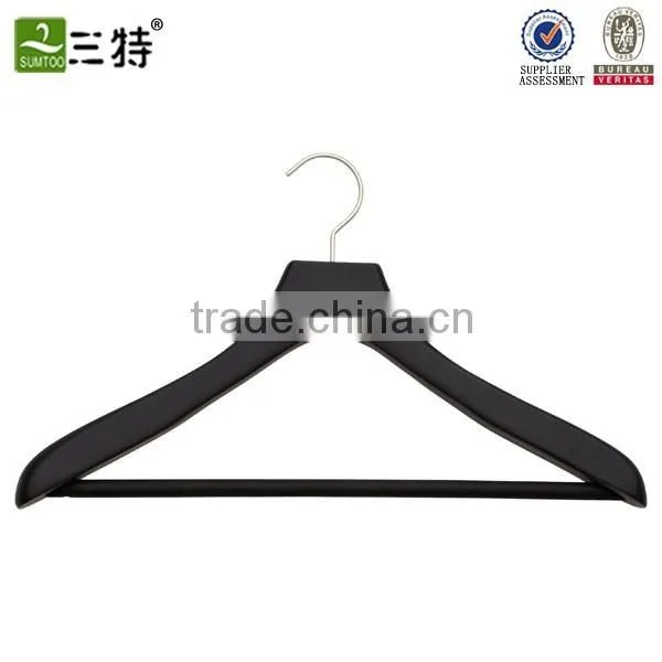 Wood Hanger With Rubber photo-3