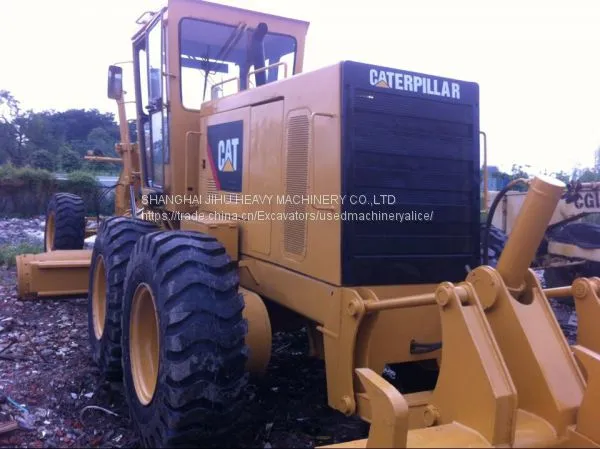 Бытовая дорожная машина мотоградер Caterpillar 140H photo-4