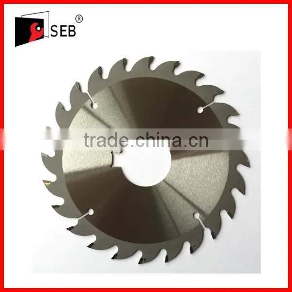 Multiple Blade Saw for Cutting the Wood photo-2