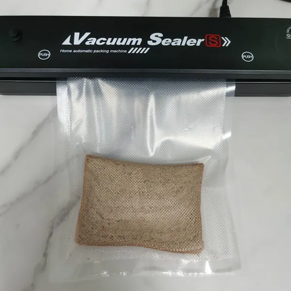 Home Kitchen Automatic 280mm Sealing Keep Food Fresh Vacuum Sealer Machine for Food Preservation photo-2
