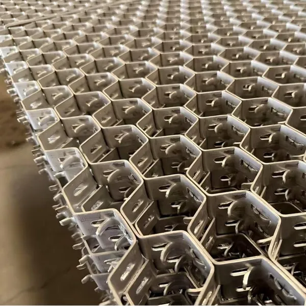 Thermostable Carbon Steel Wholesale for Reactor Vessels Flue Gas Lines Custom Cutting 1mx1m Crimp Hexsteel Tortoise Shell Net photo-2