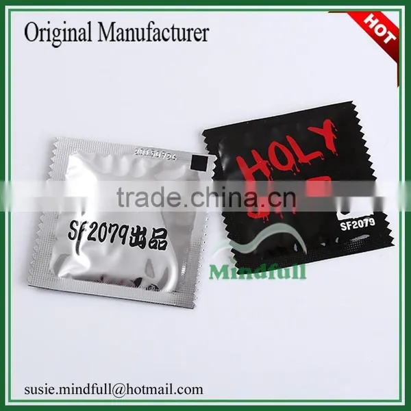 OEM Brand 6*6cm Packing Wholesale Antibacterial Wet Cleaning Wipes photo-3