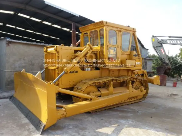 Used Komatsu D85 Crawler Bulldozer for Sale Paving Machinery