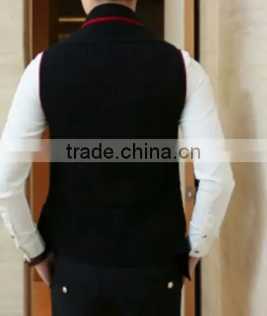 Wholesale 100% Acrylic Navy Blue Cable Knitted Sleeveless Vest Sweater photo-4