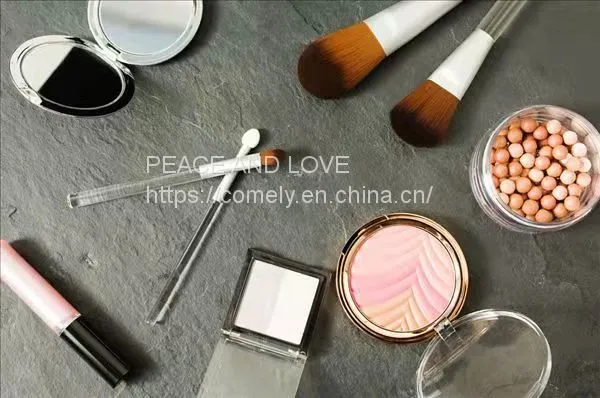 Cosmetic Brush