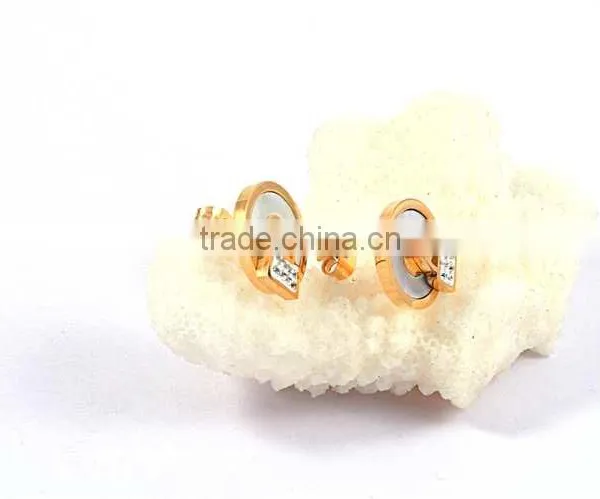Golden Earring Designs for Women Lock Earrings photo-4