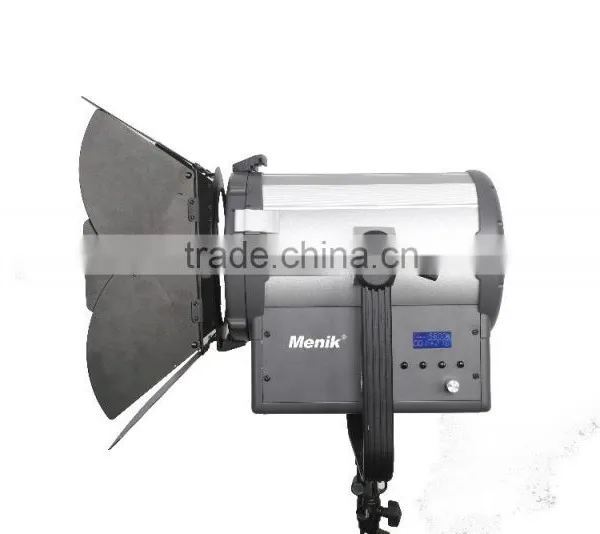 Menik SR-1500AB 150W Focus and Color Adjustable Fresnel Lens LED Spotlight photo-3