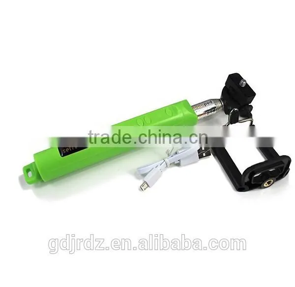 Z07-9 Customized Zoom Monopod ;buletooth Selfie Stick photo-5