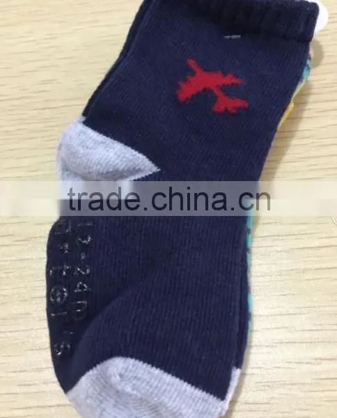 Soft and Comfortable Cotton Cute Design Baby Socks for Girls photo-3