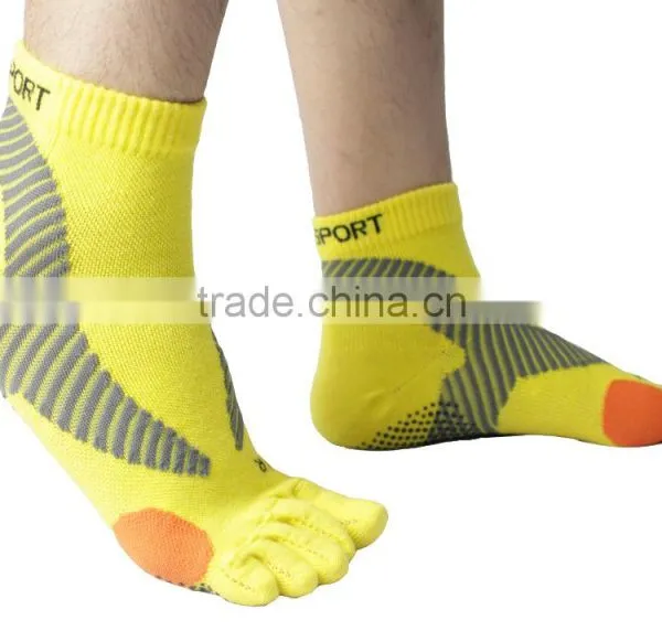 Color Running Wool Five Toe Socks photo-3