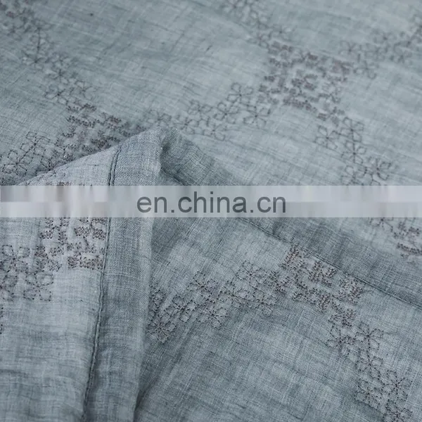 OEM ODM High Quality Bedding Set Bed Sheets Embroidered Velvet Duvet Cover photo-7