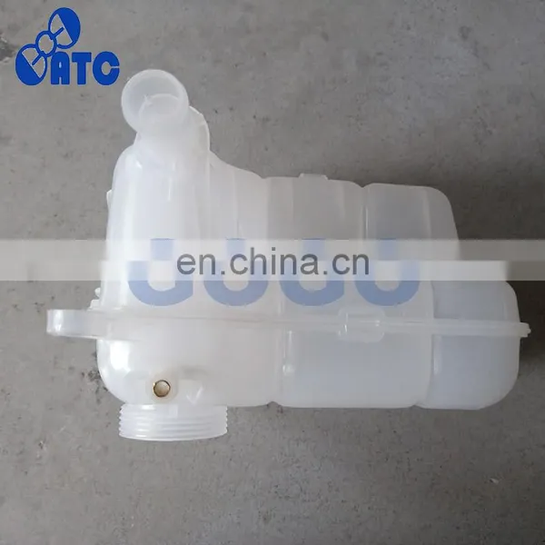New Coolant Reservoir Radiator Expansion Tank Suitable for CHEVROLET SILVERADO 2500 OE 13502353 13256823 13393368 13465094 photo-3