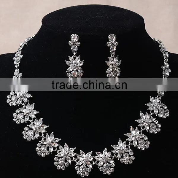 Fashion Foreign Trade Exports Exaggerated Alloy Jewelry Necklace Set photo-4