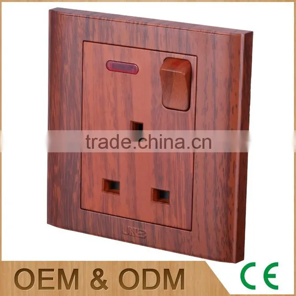 China Supplier Multi Socket Outlet, Window Socket photo-2