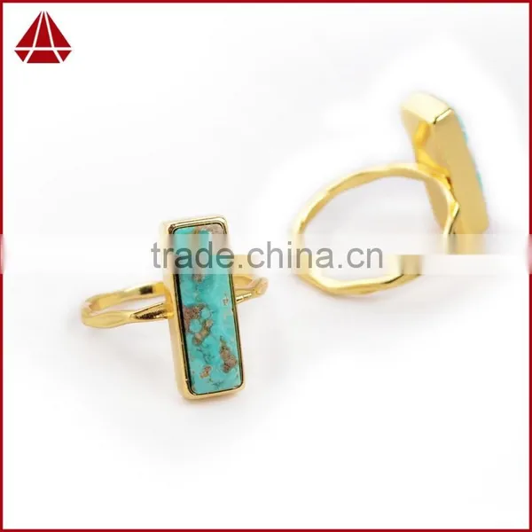 Natural Blue Turquoise Set Into a 18k Gold Bezel photo-3